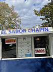 El Sabor Chapin outside