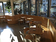 Sweetgreen inside