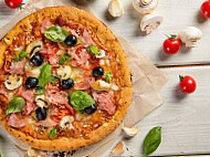 Paradies Pizza & Kebap Haus food