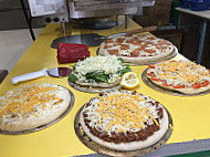 Country Style Pizza food