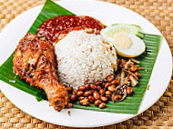 Gerai Leha Tanjung Mas food