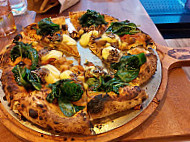 Luigia - Restaurant Pizzeria food