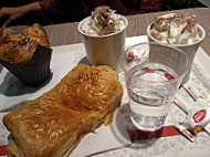 Brioche Dorée food