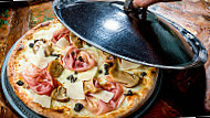 Pizza Leggera, Et Pizzeria A Nyon food
