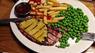 Harvester Madeira food