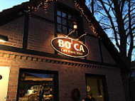 Bo`ca Cafe Meets Wine inside