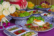 Le Thai 9 food