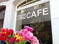 Strass Café outside