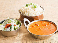 Guru Indische Spezialitaeten food