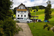 Gasthaus Pension Donishäusle outside