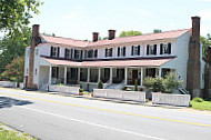 Hanover Tavern Restaurant and Pub outside