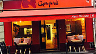 G By Gaspard Pigalle Naan Cantine inside