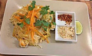 The Whole Earth Thai Bistro food