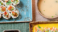 Cote Sushi Rambuteau food