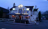 The Black Horse Inn outside