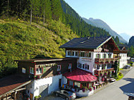Alpengasthof-SCHALLERHOF inside