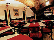 Pronto-Restaurant inside