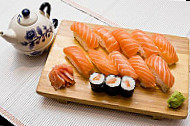 Natsu Sushi 1060 inside