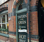 Tavern On The Green outside