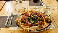 Gui Pizzeria Bistrot food