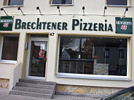 Brechtener Pizzeria  outside