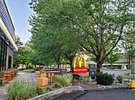 Mcdonald's outside