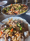 Elkhorn Club Lindas Thai Room food