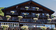 Hôtel Le Grand Chalet Favre inside