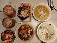 Baan Thai Kitchen food