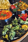 Dawat Restaurant Ltd food