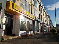 Pensarn Fish Chips outside