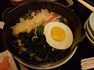Momo Japanese Restaurant food