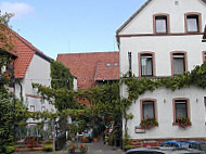 Weisenheimer Hof outside