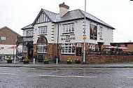 The Blacksmiths Arms outside