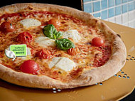 Amalfitana Central Artisan Pizza food