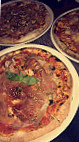 Pizza Petro 3 food