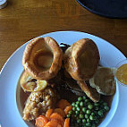 The Kings Head food