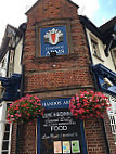 Chandos Arms outside