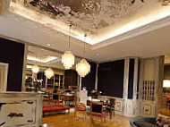 Brasserie Flo - Les Beaux Arts inside
