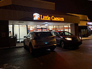 Little Caesars Pizza outside