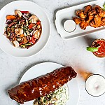 Earls Kitchen + Bar - Langley food