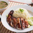 Xiǎo Xīn Jī Fàn Xiaoxin Chicken Rice food