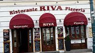 Ristorante Pizzeria RIVA outside