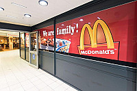 McDonald`s inside