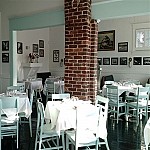 Parkside Seafood House - Oyster Bar inside