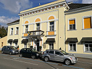 Gasthaus z alten Zollhaus outside
