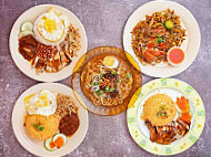 Mee Kolok Asyiq Cafe food