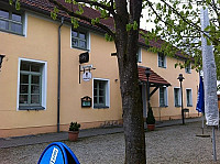 Bürgerhaus Kleinberghofen outside