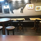 Café De La Bôve inside