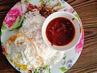 Gerai Kak Intan (karavan) food